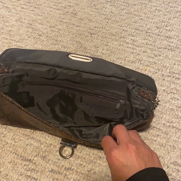 Brown snake skin clutch/purse - Picture 2 of 3